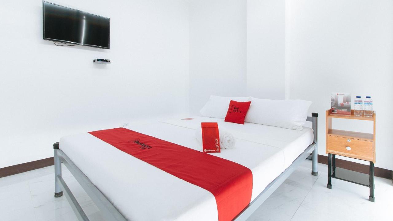 Reddoorz At Good 101 Paranaque Paranaque City Exterior photo
