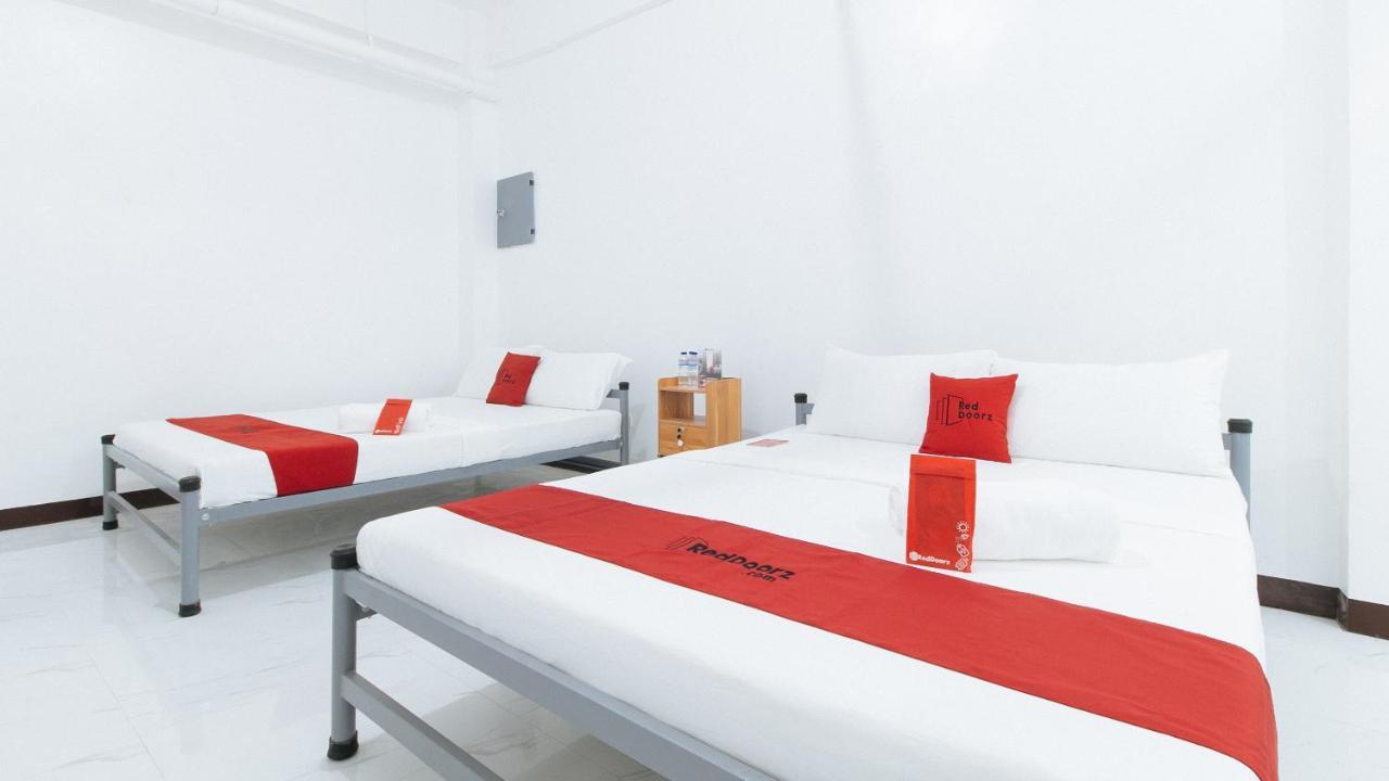 Reddoorz At Good 101 Paranaque Paranaque City Exterior photo